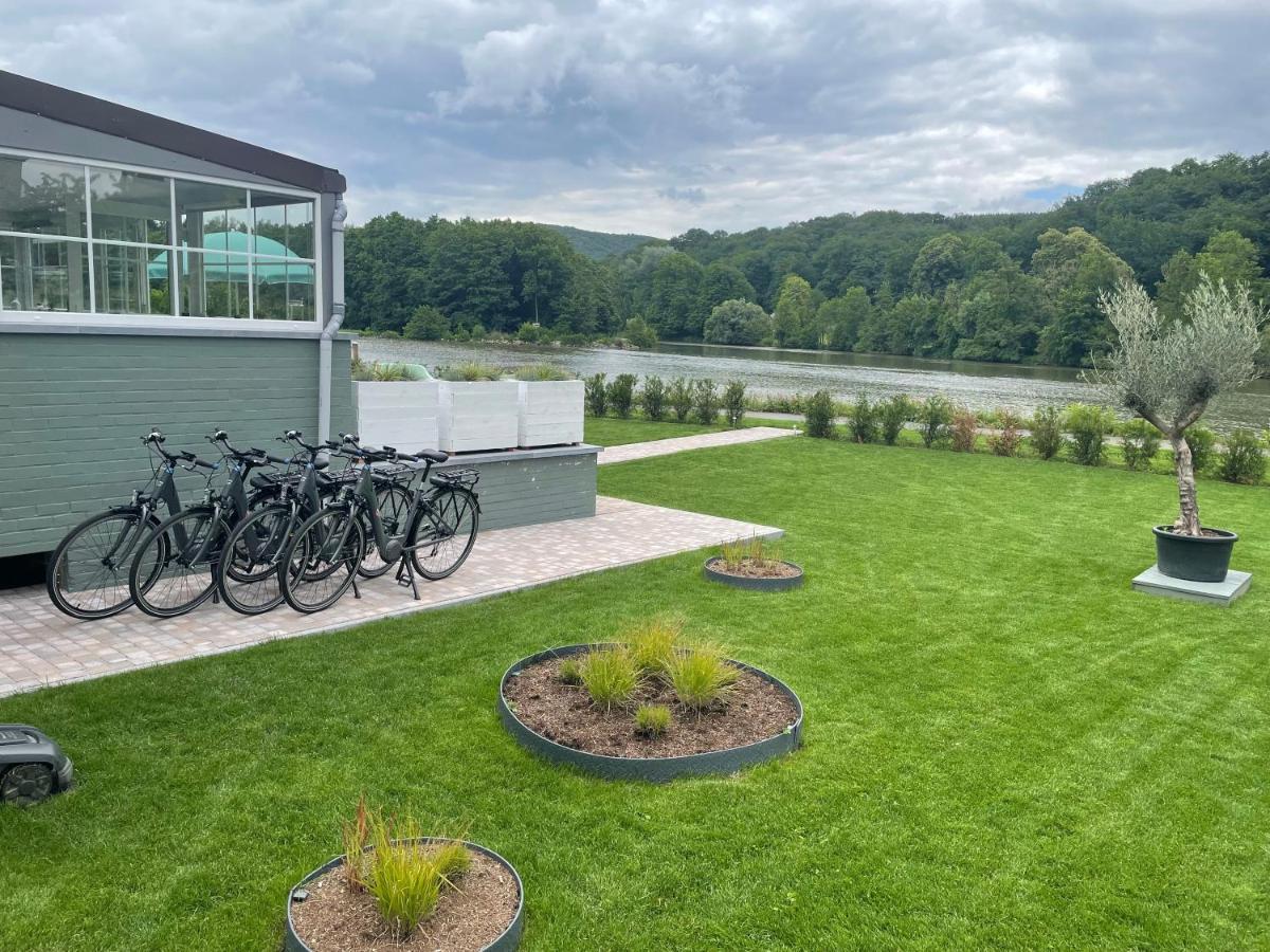 La Petite Maison Au Bord De L'Eau Hastiere-par-dela Exterior foto